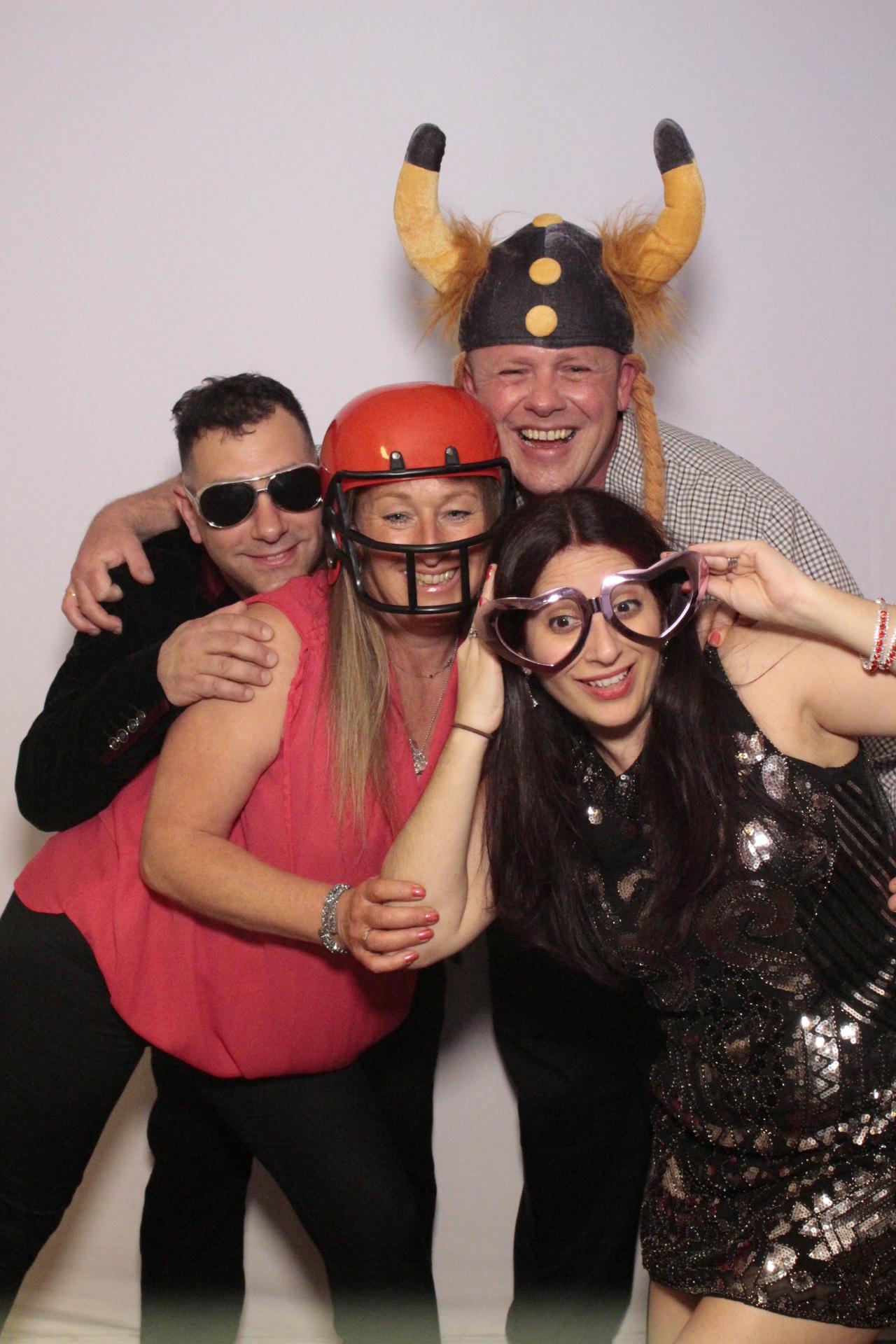 Danielle’s 40th birthday | View more photos from the event at gallery.myphotoboothexperience.co.uk/u/MyPhotoBoothExperienceLtd/Danielle’s-40th-birthday